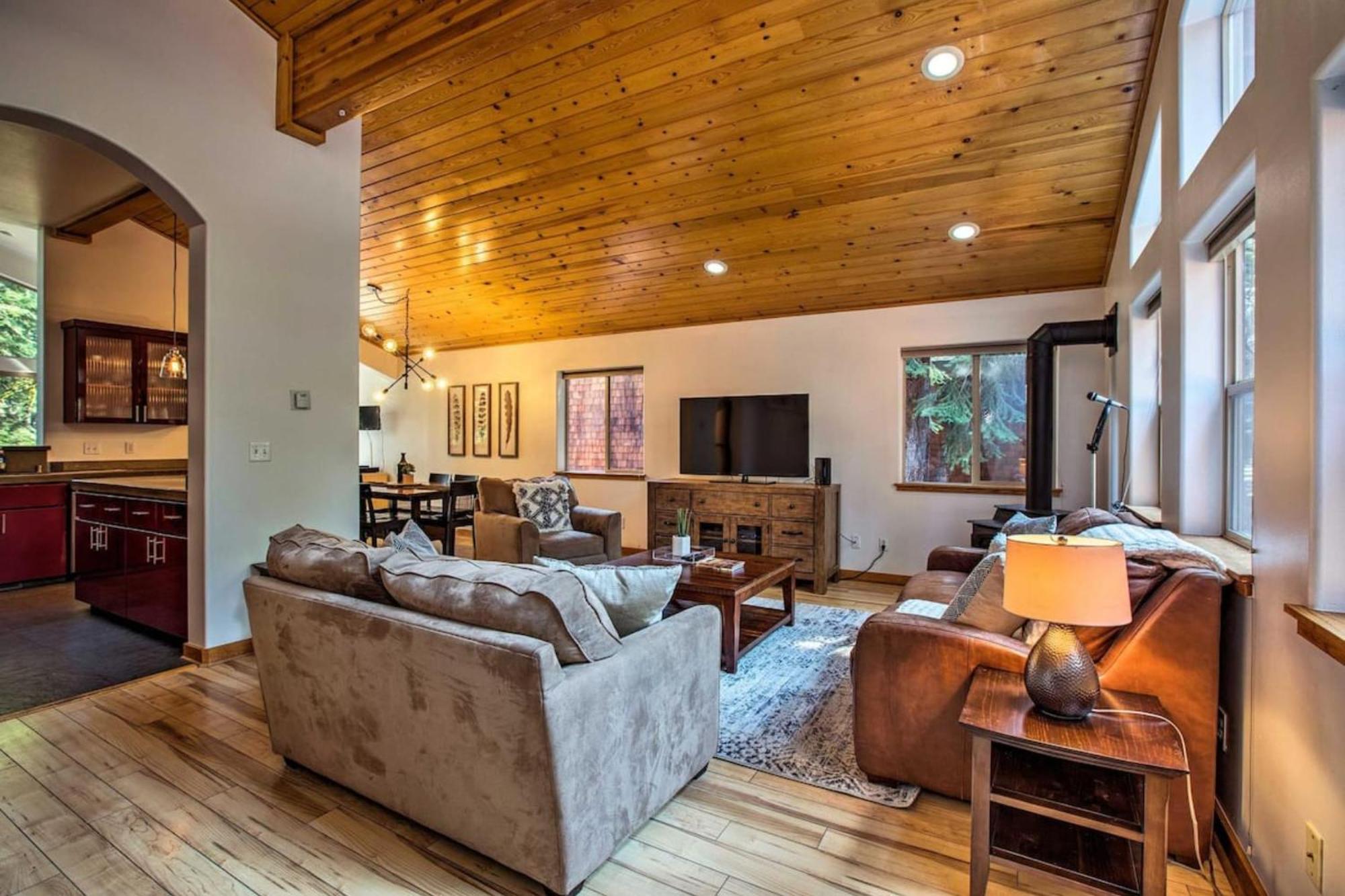 Moosetrack By Avantstay Cozy Cabin In The Of Tahoe Donner W Hot Tub Траки Экстерьер фото