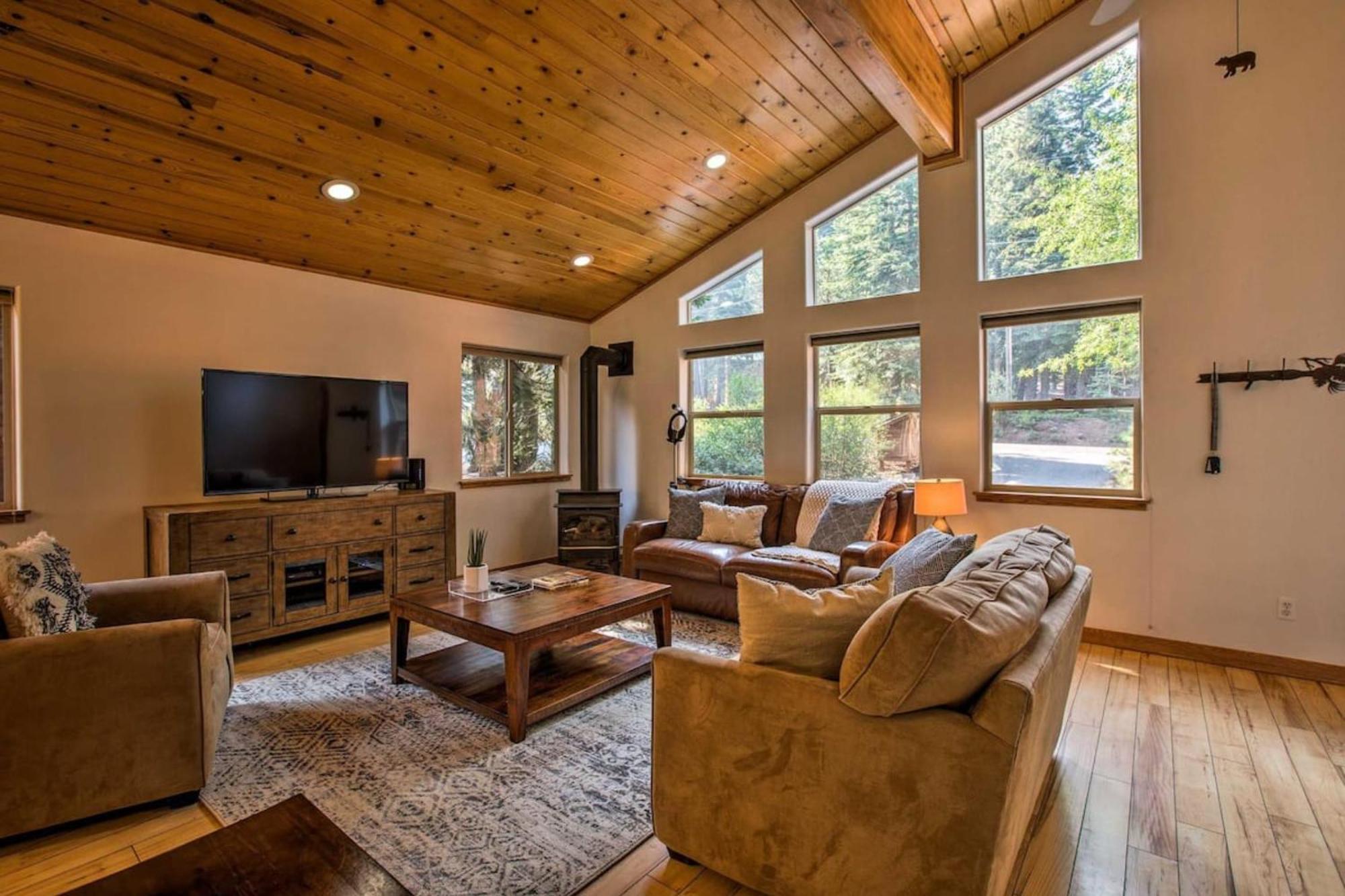 Moosetrack By Avantstay Cozy Cabin In The Of Tahoe Donner W Hot Tub Траки Экстерьер фото