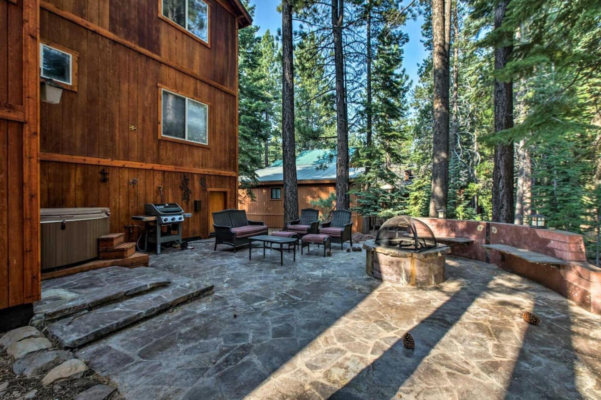 Moosetrack By Avantstay Cozy Cabin In The Of Tahoe Donner W Hot Tub Траки Экстерьер фото